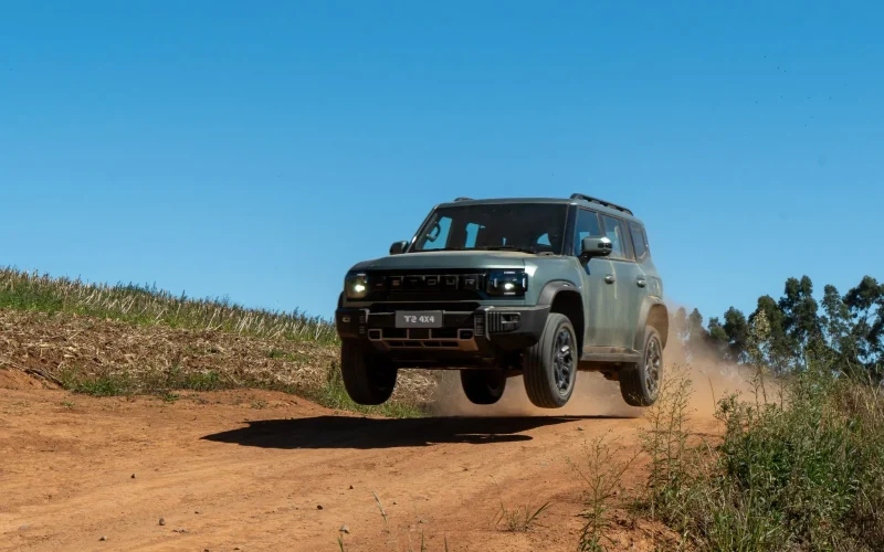 Jetour T2 XWD chega ao Brasil com preço de R$ 349.900 e tração integral
