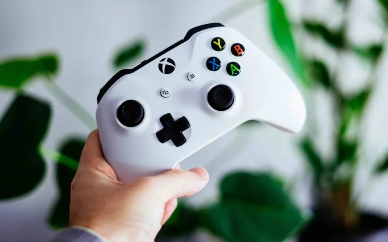 Microsoft traça plano ambicioso para Xbox visando 1 bilhão de jogadores diários
