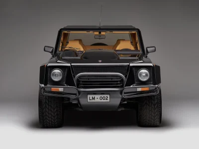 Lamborghini LM002 completa 40 anos como o primeiro SUV de luxo da marca
