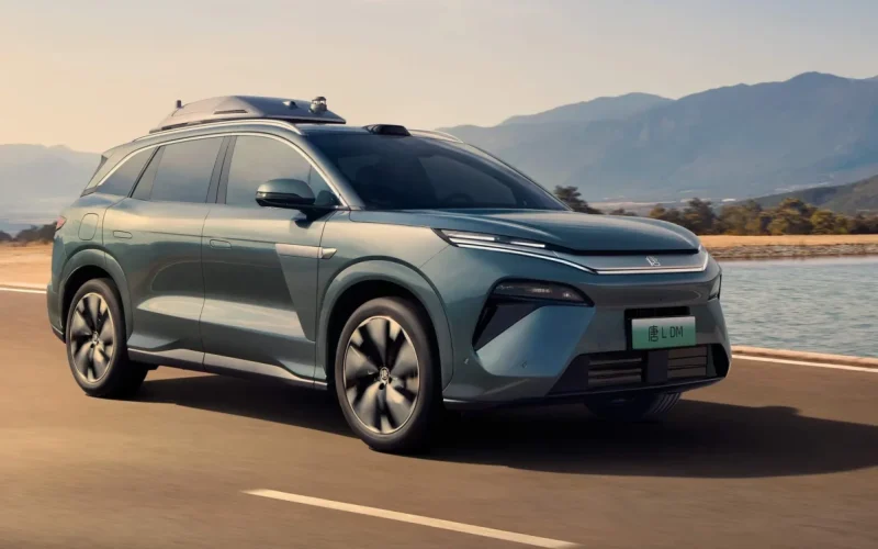 Elétricos da BYD, Audi e BMW: Conheça os modelos que ultrapassam os 500 km de autonomia com uma só carga