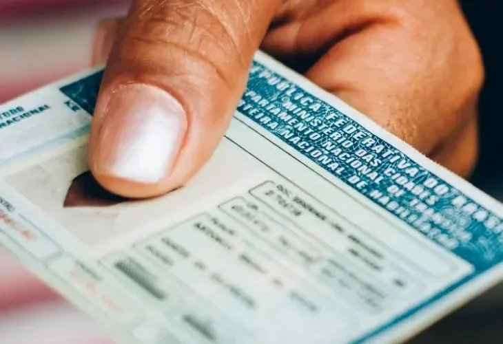 Pendência no CPF pode impedir serviços da CNH, mas não bloqueia a habilitação