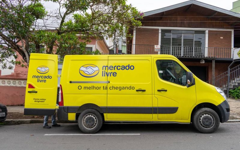 Mercado Livre retoma liderança entre e-commerces mais acessados em agosto
