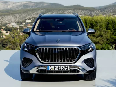 Mercedes-Maybach GLS 2027: SUV de luxo com motor V8 eletrificado de 603 cv