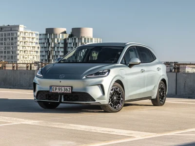 MG4 Urban se destaca com autonomia de até 358 km e preços a partir de R$ 129.990