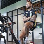 Neymar estará no MetLife Stadium para Brasil x Marrocos, apesar da lesão