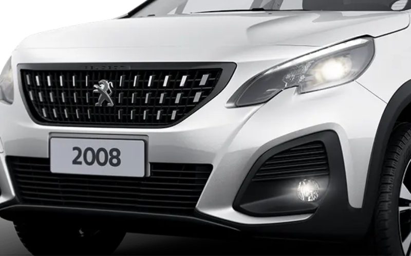 Peugeot 2008 Expande sua Linha Híbrida com Nova Versão Roadtrip e Ajuste de Potência para 14 cv a Menos
