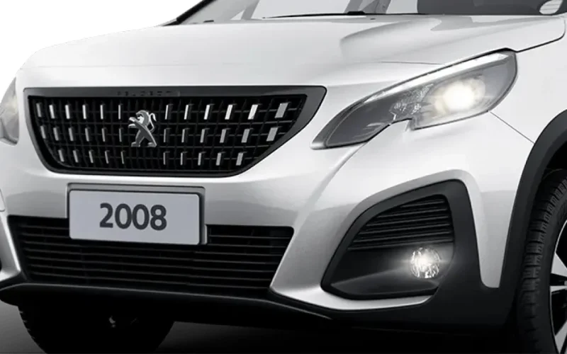 Peugeot 2008 Expande sua Linha Híbrida com Nova Versão Roadtrip e Ajuste de Potência para 14 cv a Menos