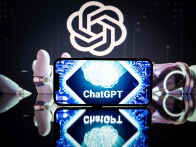 OpenAI inicia publicidade no ChatGPT com foco no Brasil e agências de marketing