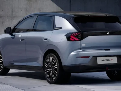 BAIC inicia operações no Brasil com 30 concessionárias e lança 2 modelos elétricos para competir com BYD e Geely em novembro