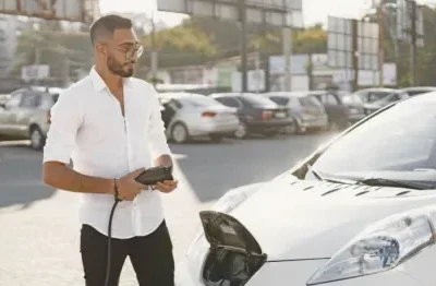 Carro elétrico pode ser multado por falta de energia no tanque