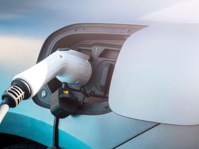 Carregamento seguro de carros elétricos: orientações após incêndio com BYD Dolphin
