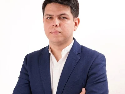 Marketing Brasileiro: Comunidades e WhatsApp Transformam Vendas ao Estilo Chinês