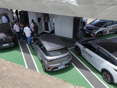 Brasil atinge 25,4 mil pontos de recarga para carros elétricos, crescimento de 33% em 3 meses