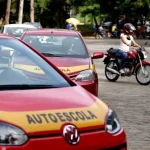 Mudanças na CNH: nova proposta prevê permissão para dirigir aos 16 anos