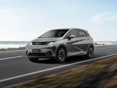 Elétricos dominam vendas: BYD Dolphin e Geely EX2 lideram ranking de julho