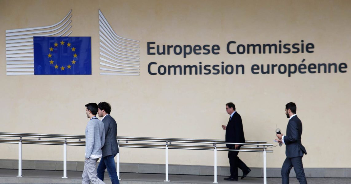 Exigências de Transparência da IA na UE: Quatro Exceções Importantes
