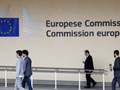 Exigências de Transparência da IA na UE: Quatro Exceções Importantes