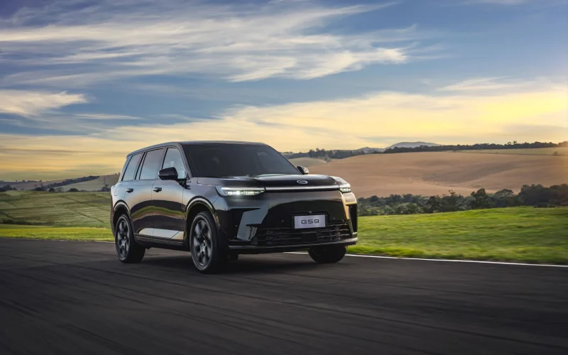 GAC GS9 Ultra combina tamanho imponente e agilidade com motor híbrido potente