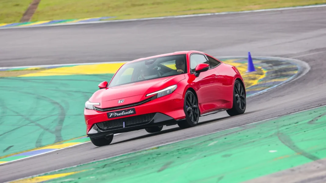 Honda Prelude é lançado no Brasil com motorização híbrida por R$ 380 mil