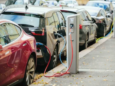 Seguro de carro elétrico: comparação de preços e cobertura em 2026