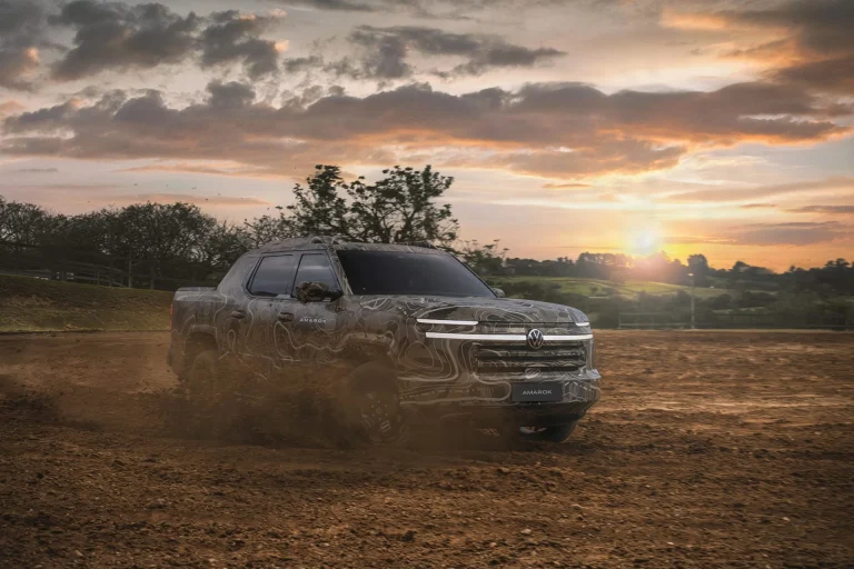 Nova geração da VW Amarok é revelada em Barretos com design inovador