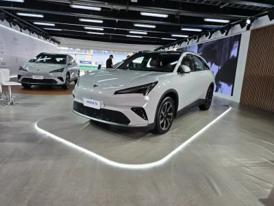 BAIC lança SUVs elétricos Arcfox T1 e T5 no Brasil a partir de novembro