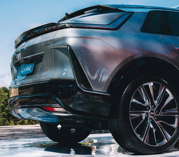 Cadillac LYRIQ: SUV premium elétrico chega ao Brasil - preço R$ 820 mil Cadillac LYRIQ: SUV premium elétrico chega ao Brasil - preço R$ 820 mil