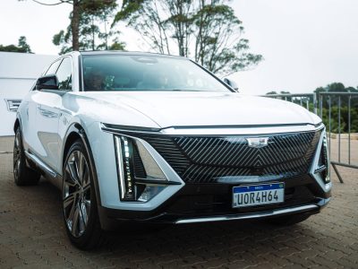 Cadillac relança sua presença no Brasil com SUV elétricos Lyriq e Vistiq