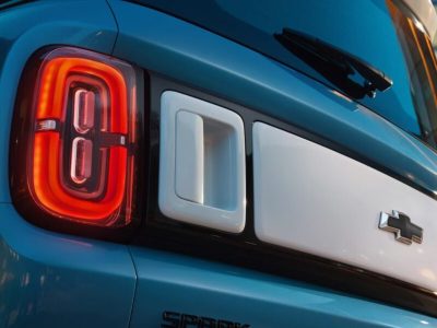 Crescimento expressivo: carros elétricos ultrapassam 10% das vendas no Brasil, com aumento de 218% em 2026