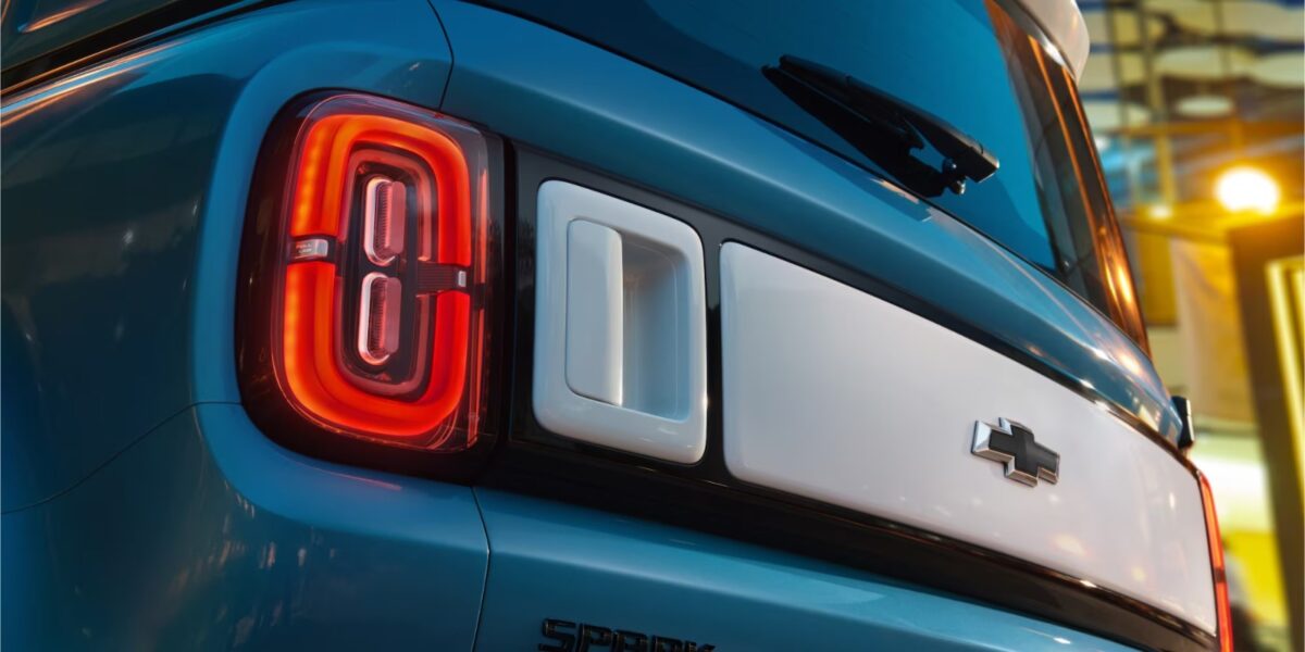 Crescimento expressivo: carros elétricos ultrapassam 10% das vendas no Brasil, com aumento de 218% em 2026