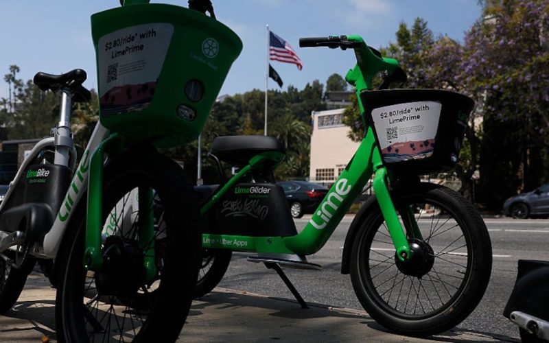 Carros e bicicletas elétricas: aliados na mobilidade urbana sustentável