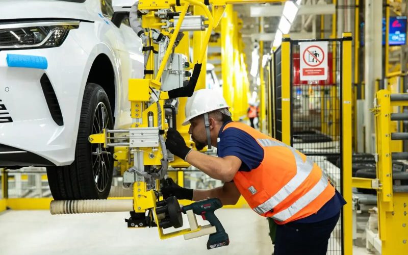 Nordeste lidera em emplacamentos de eletrificados, superando o Sul em 2.395 unidades