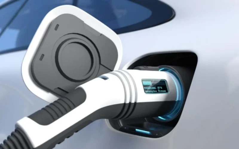 BYD traz a Brasília seu primeiro carregador ultrarrápido para carros elétricos
