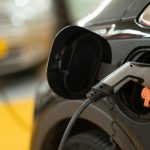 Rede de recarga para veículos elétricos no Brasil chega a 29.896 pontos