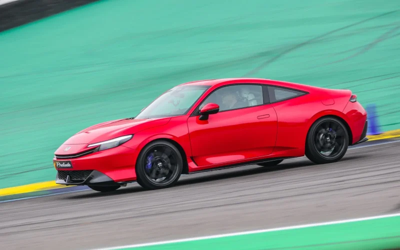 Honda Prelude é reintroduzido com design icônico e desempenho notável