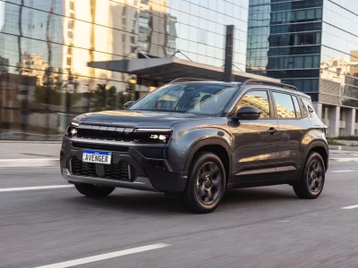 Por que o Jeep Avenger se destaca entre os SUVs da sua categoria?