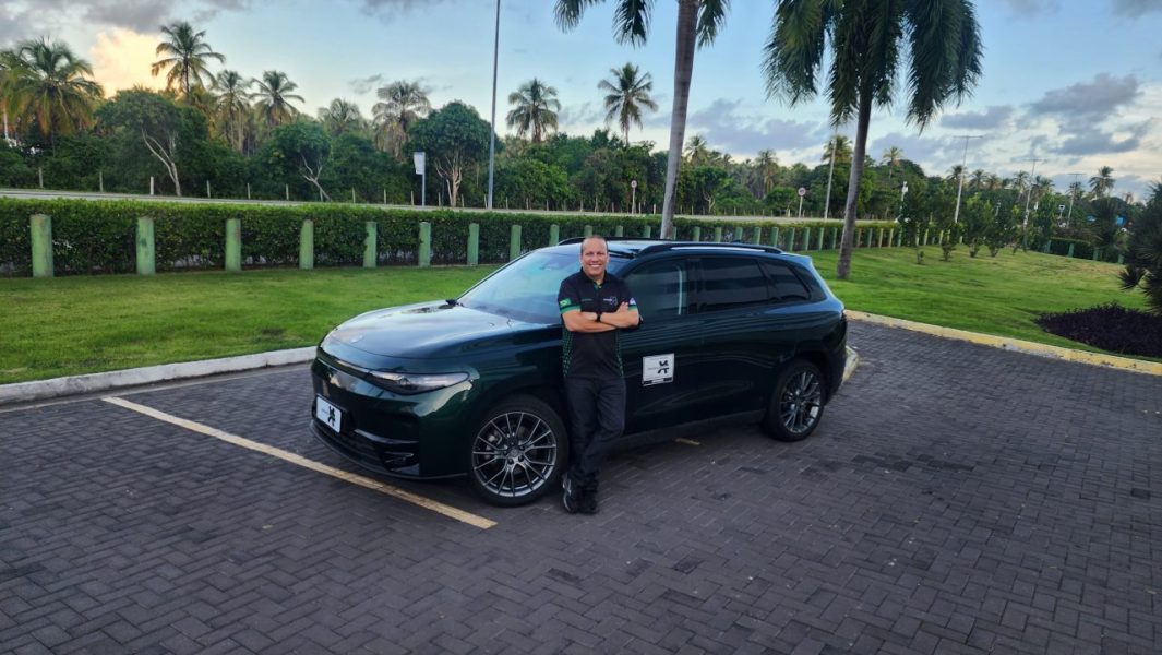 Leapmotor C10 REEV a R$ 168 mil: É melhor que um elétrico para motoristas?