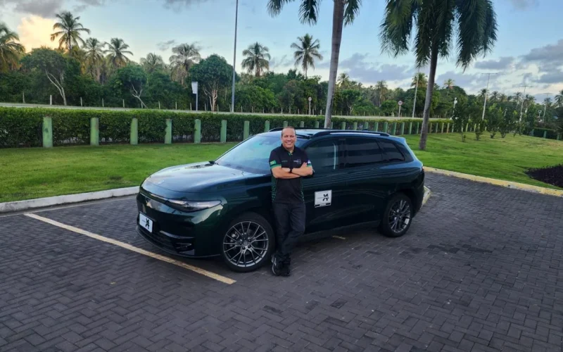 Leapmotor C10 REEV a R$ 168 mil: É melhor que um elétrico para motoristas?