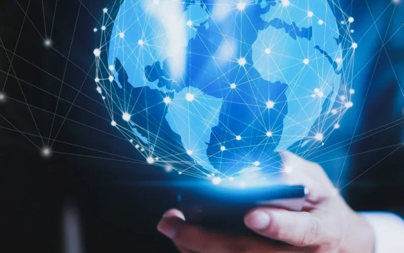 Regras de publicidade digital no Brasil buscam coibir fraudes e garantir segurança