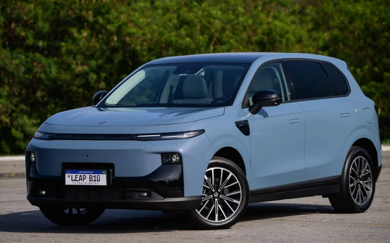 Leapmotor B10 REEV: autonomia de até 900 km e preço competitivo a R$ 179.990