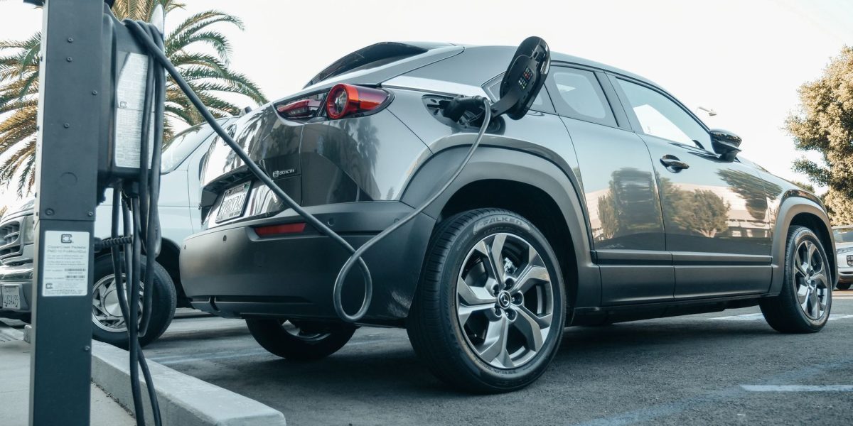 Emova Easy: o carro elétrico mais barato do Brasil custa R$ 69.990