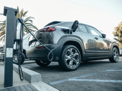 Emova Easy: o carro elétrico mais barato do Brasil custa R$ 69.990