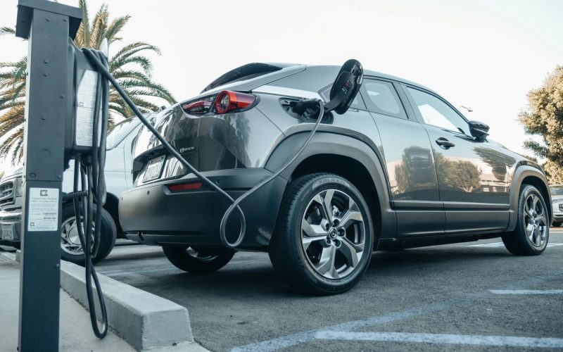 Emova Easy: o carro elétrico mais barato do Brasil custa R$ 69.990