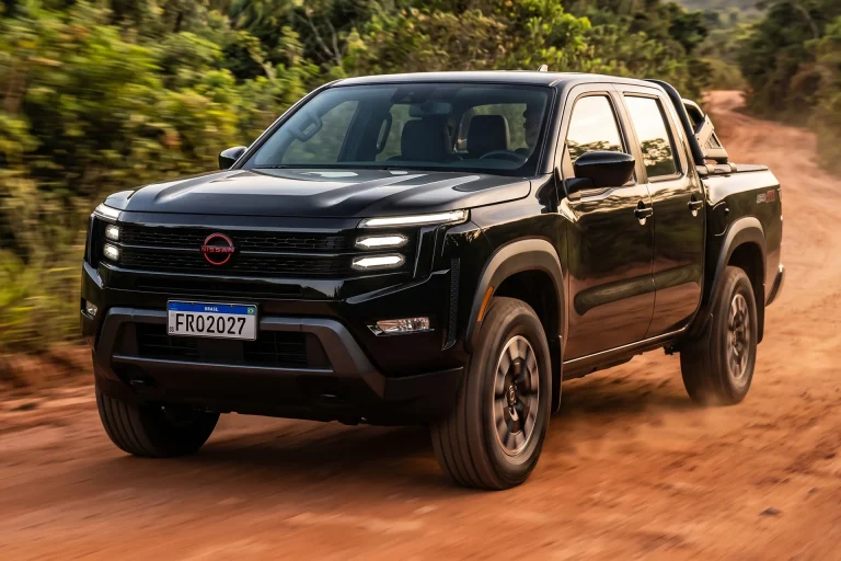 Nissan Frontier retorna ao Brasil com versões híbrida e diesel reestilizada