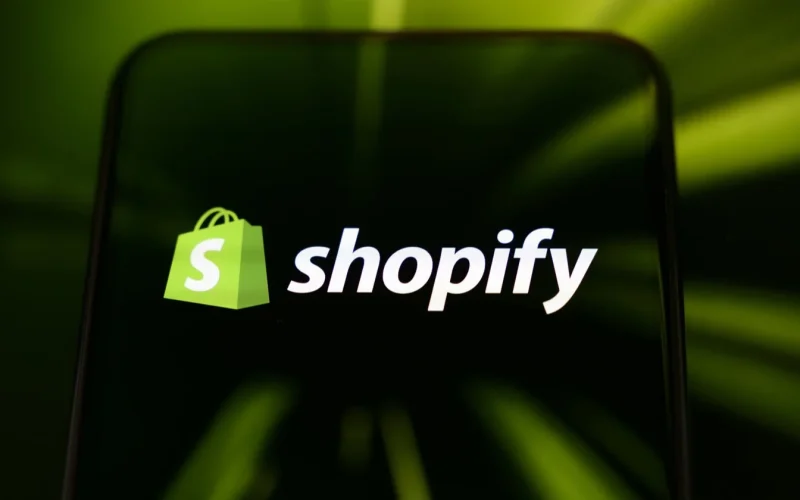 Shopify Amplia Ferramentas WebMCP para Finalização de Compras com Agentes