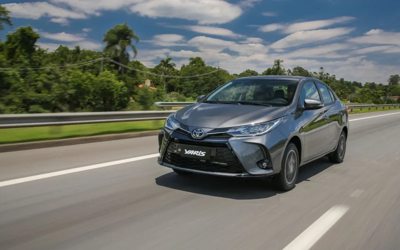 10 aspectos do Toyota Yaris Sedan que você precisa saber antes de comprar