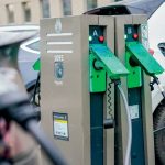 Carros elétricos e o futuro dos postos Ipiranga: o que dizem executivos?