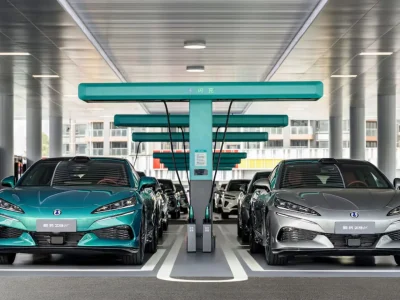 Uso inadequado de cabos de carregadores de carros elétricos gera alerta de segurança