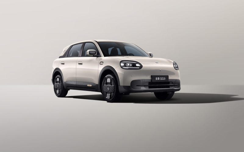 Omoda QQ avança em testes no Brasil e pode custar R$ 130 mil em 2027