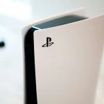 Sony lança firmware 14.20 para PlayStation 5 após nova falha de segurança